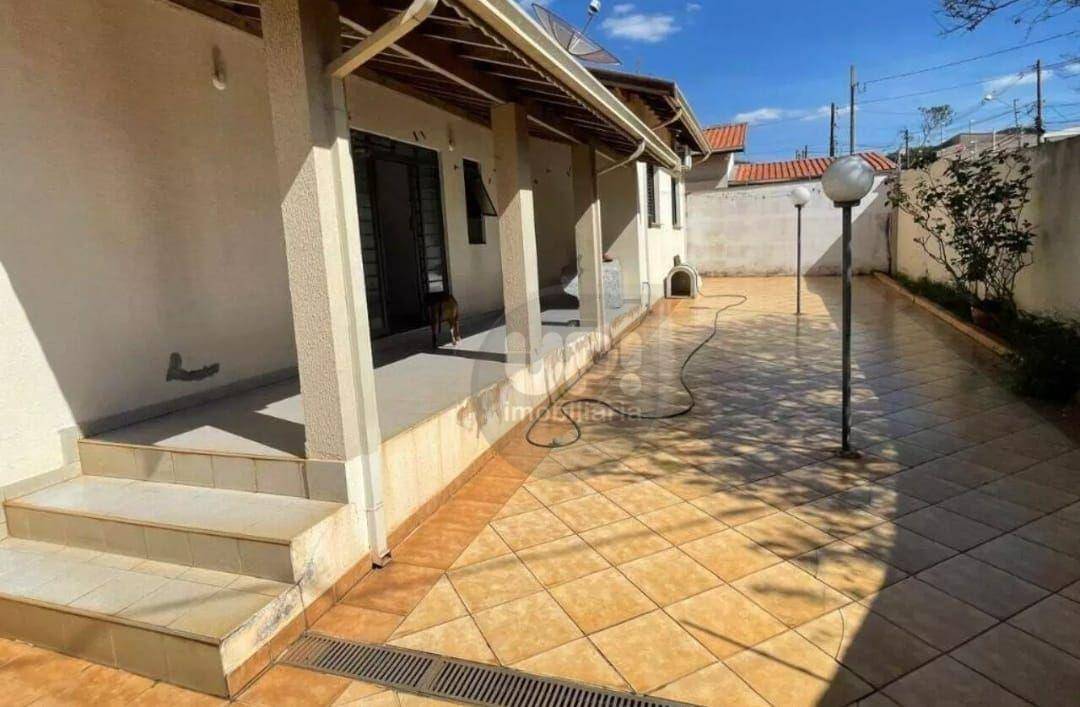 Casa à venda com 3 quartos, 196m² - Foto 13