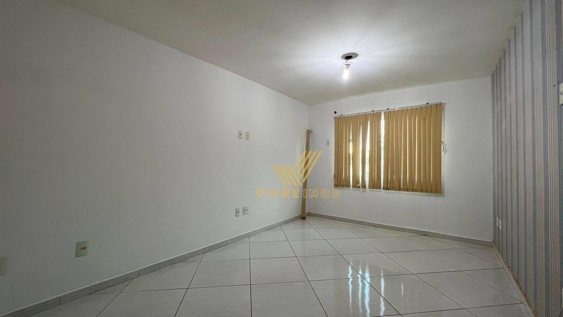 Casa à venda com 4 quartos, 144m² - Foto 12