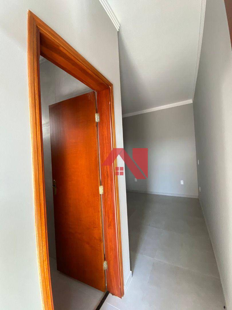 Casa à venda com 2 quartos, 67m² - Foto 18