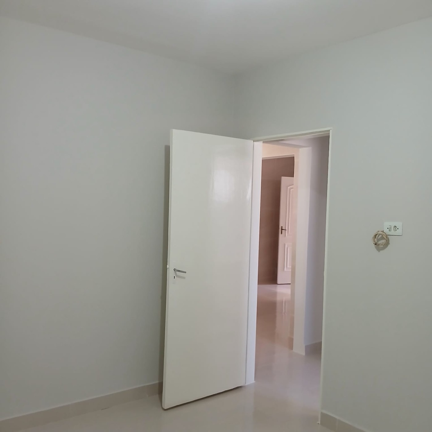 Casa à venda com 2 quartos, 300m² - Foto 12