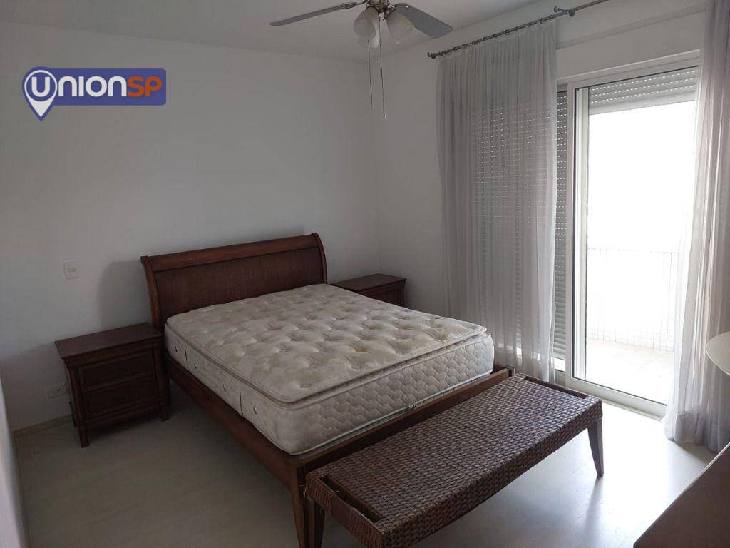 Apartamento à venda com 4 quartos, 220m² - Foto 18