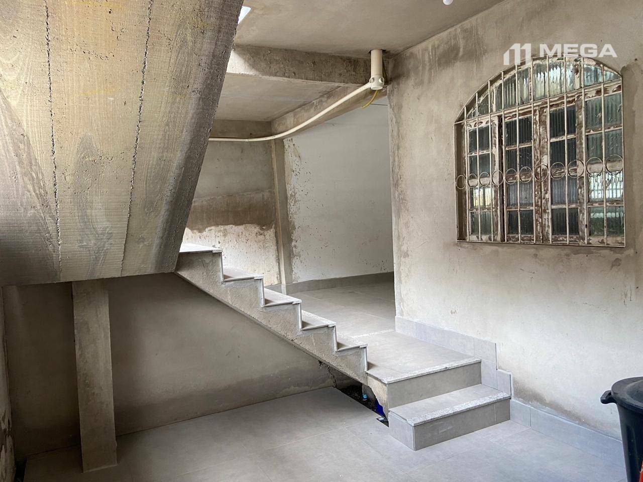 Casa à venda com 4 quartos, 160m² - Foto 16
