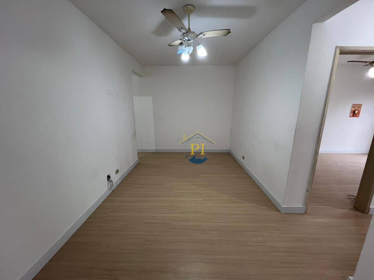 Apartamento à venda com 2 quartos, 66m² - Foto 5