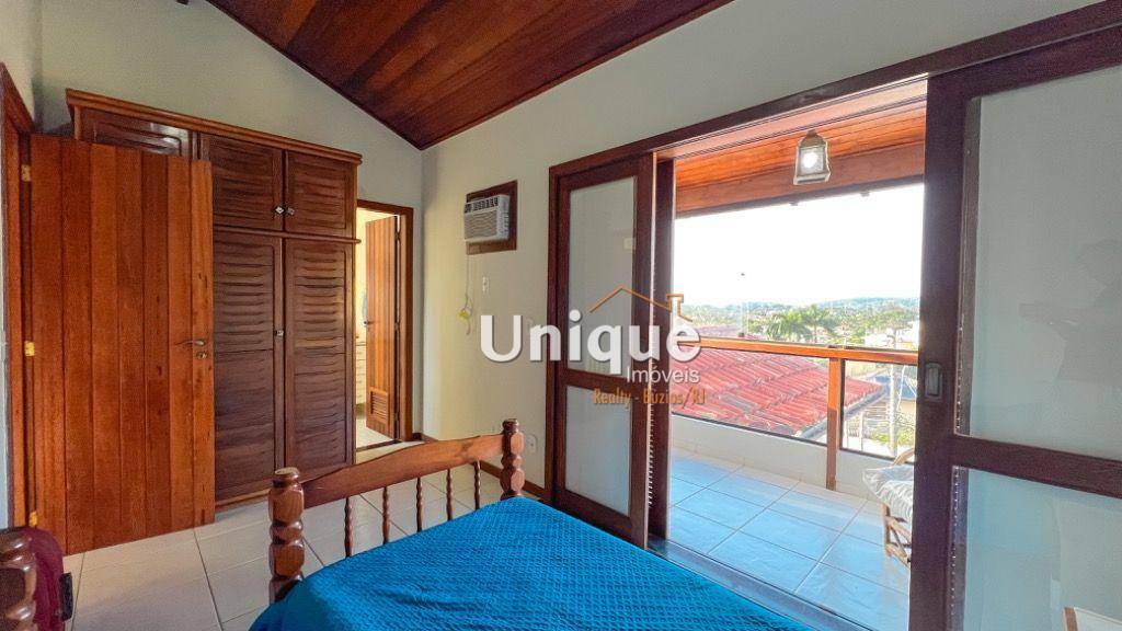 Casa à venda com 5 quartos, 350m² - Foto 28