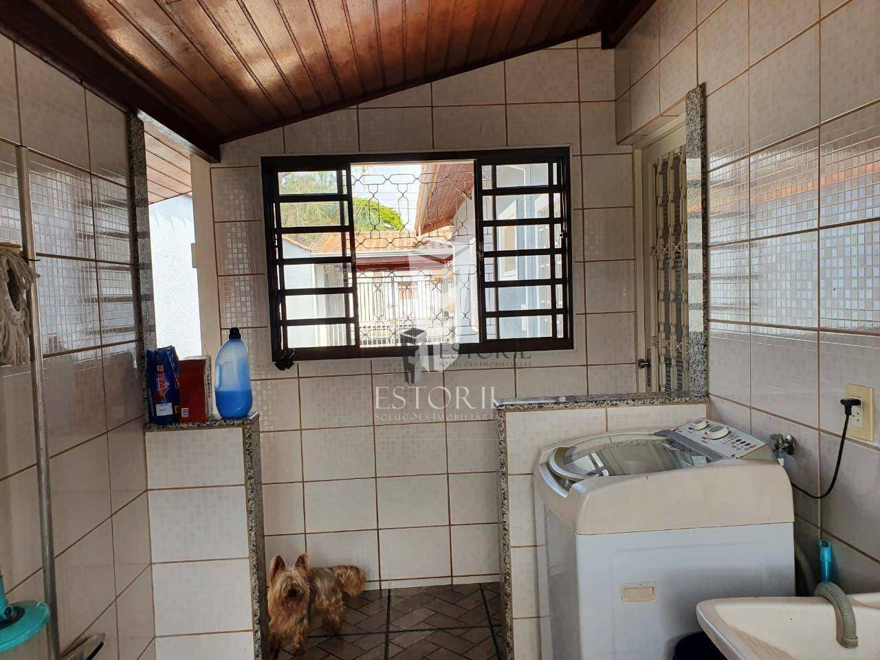 Casa à venda com 3 quartos, 128m² - Foto 26