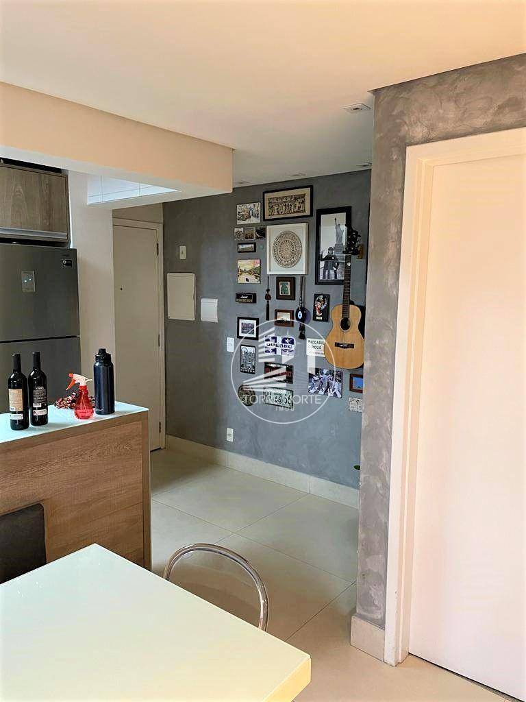 Apartamento à venda com 2 quartos, 79m² - Foto 6