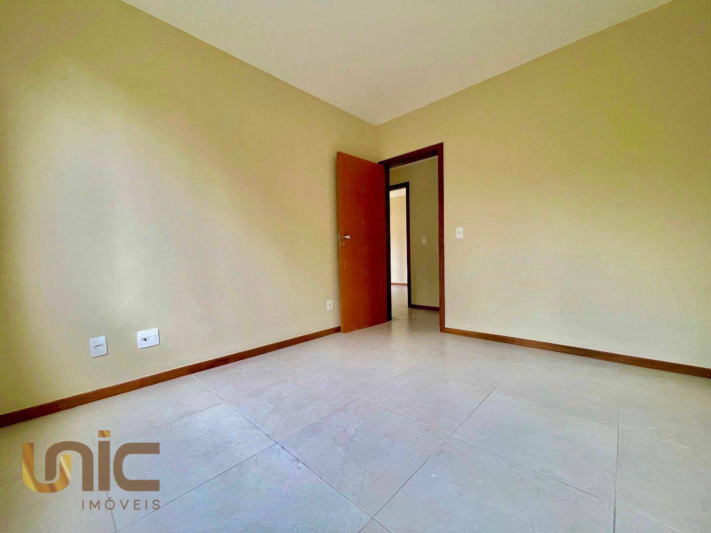 Apartamento à venda com 3 quartos, 105m² - Foto 7