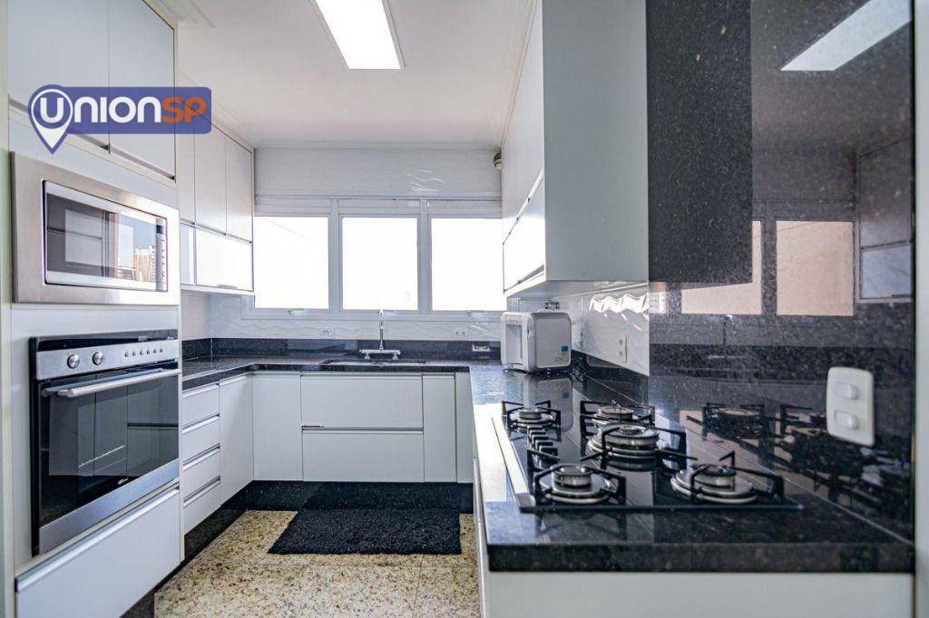 Apartamento à venda com 3 quartos, 214m² - Foto 47