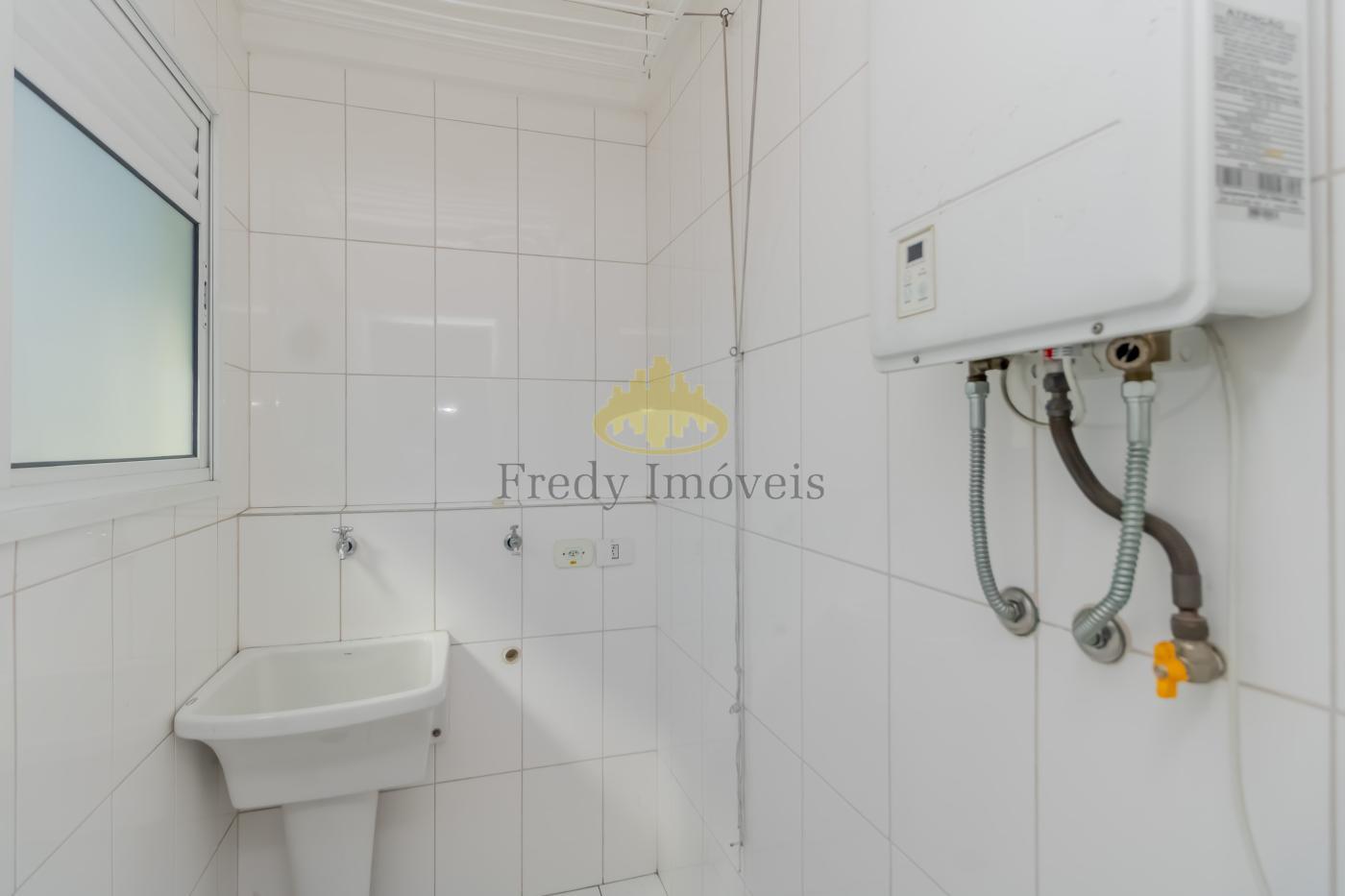 Apartamento à venda com 2 quartos, 62m² - Foto 26