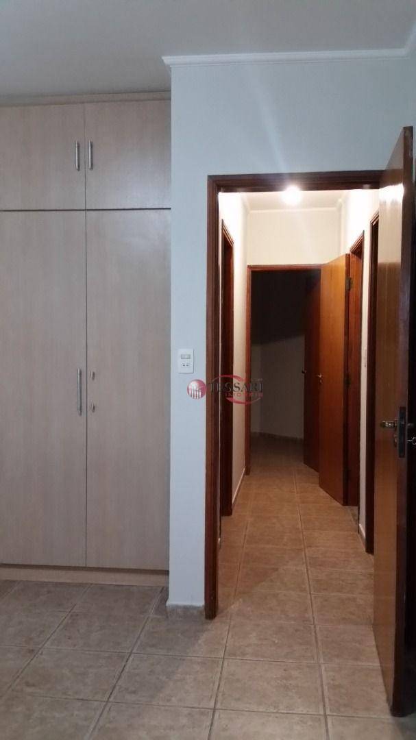 Apartamento para alugar com 3 quartos, 95m² - Foto 8