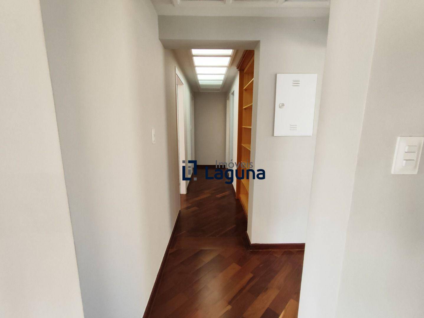Apartamento à venda e aluguel com 3 quartos, 160m² - Foto 9