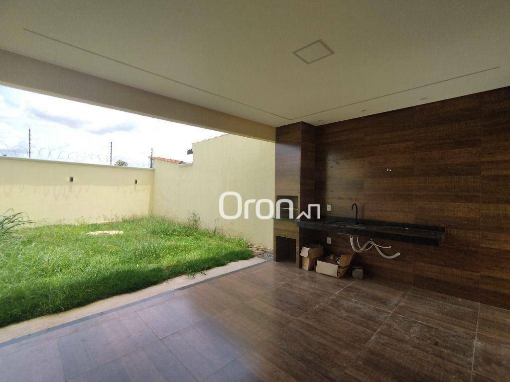 Casa à venda com 3 quartos, 148m² - Foto 3