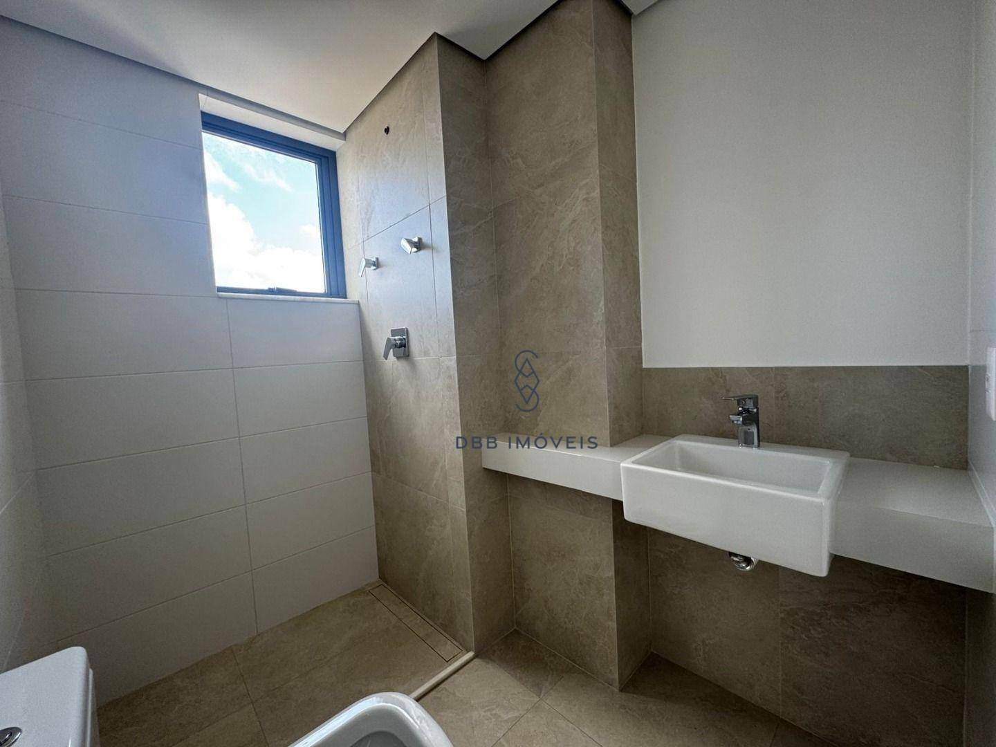 Apartamento à venda com 4 quartos, 186m² - Foto 10