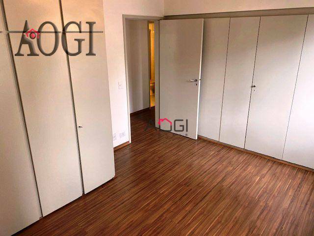 Apartamento para alugar com 3 quartos, 120m² - Foto 12