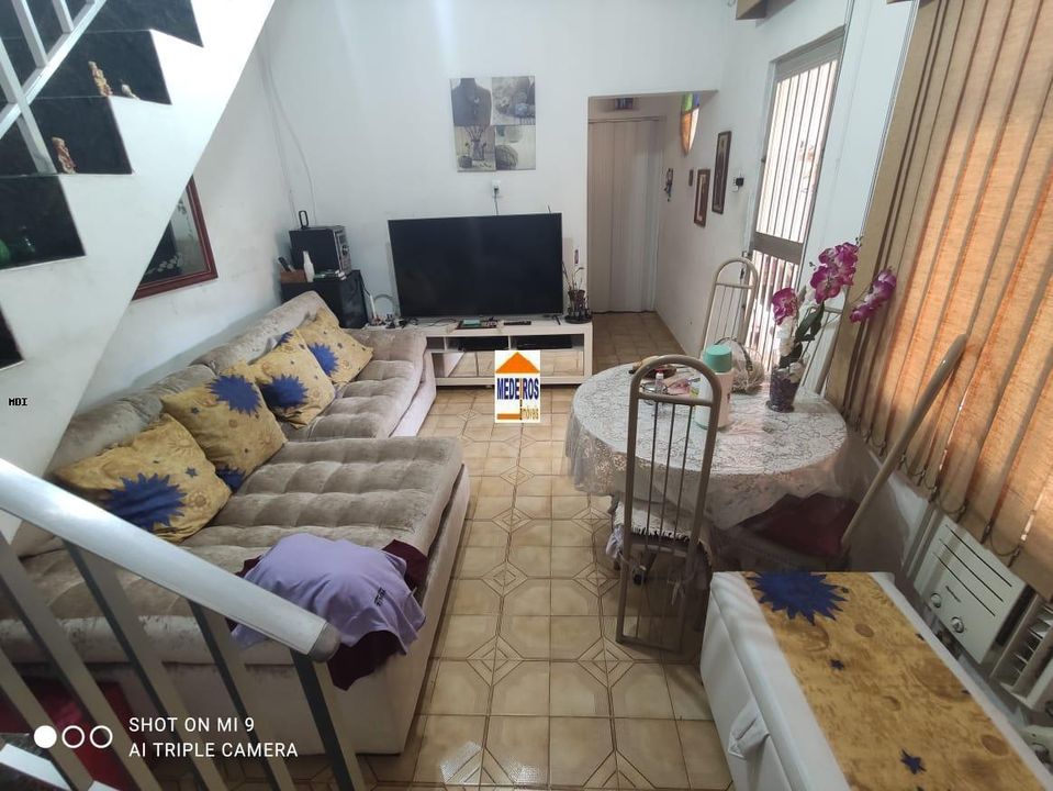 Casa à venda com 4 quartos, 200m² - Foto 5