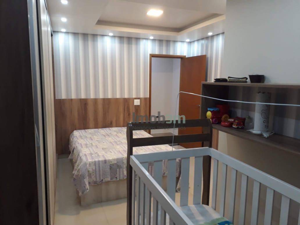 Sobrado à venda com 3 quartos, 100m² - Foto 17