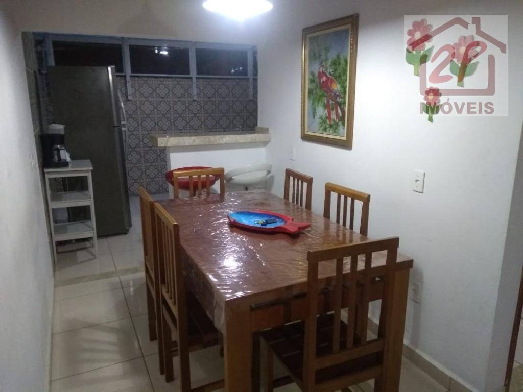 Apartamento à venda com 2 quartos, 62m² - Foto 1