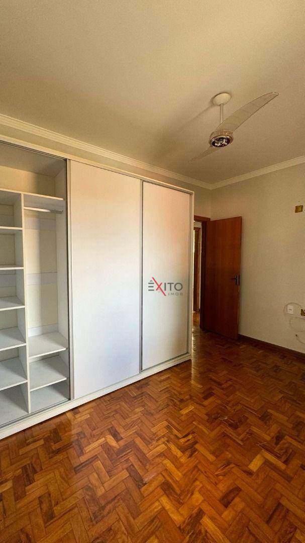 Apartamento à venda com 2 quartos, 70m² - Foto 9