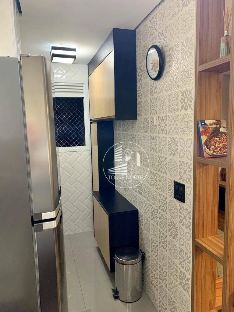 Apartamento à venda com 2 quartos, 47m² - Foto 6