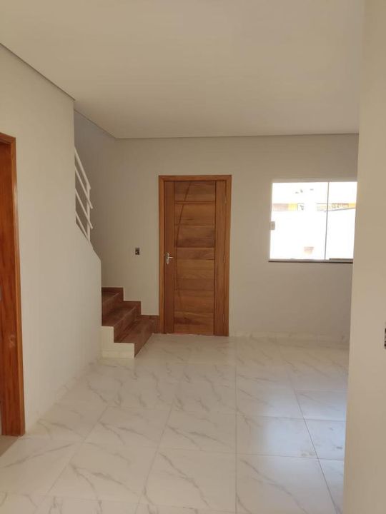 Casa à venda com 2 quartos, 69m² - Foto 5