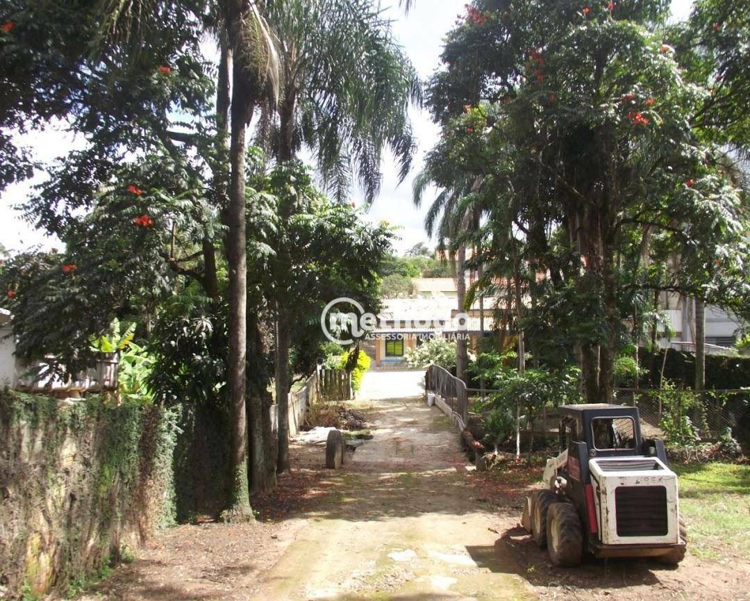 Chácara à venda com 3 quartos, 450m² - Foto 3