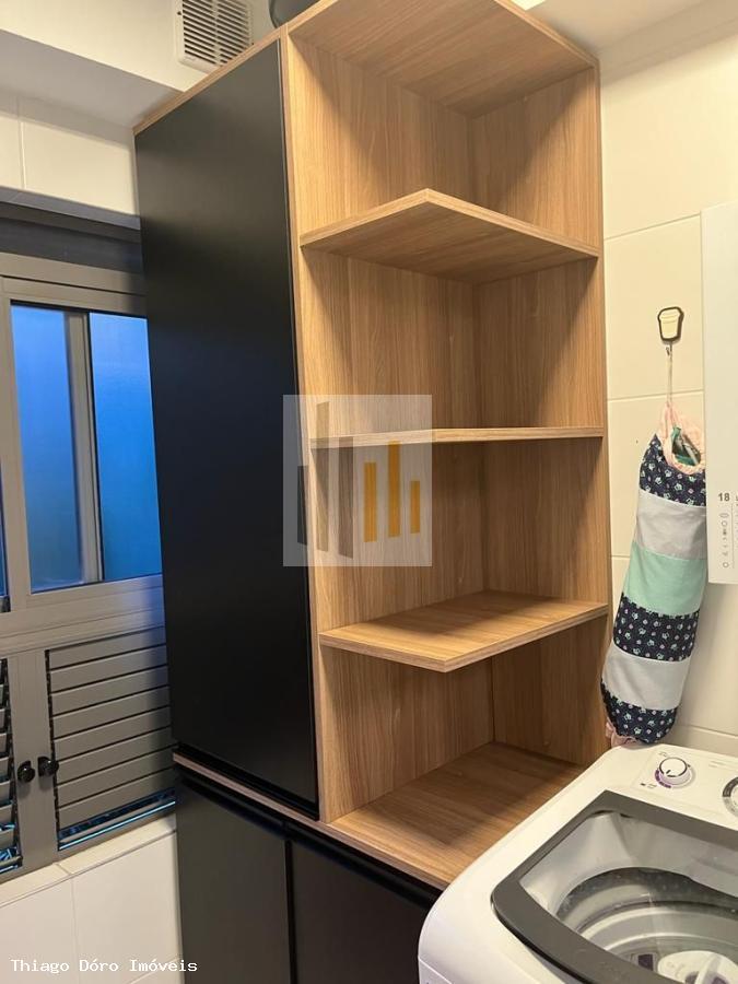 Apartamento à venda com 2 quartos, 44m² - Foto 18