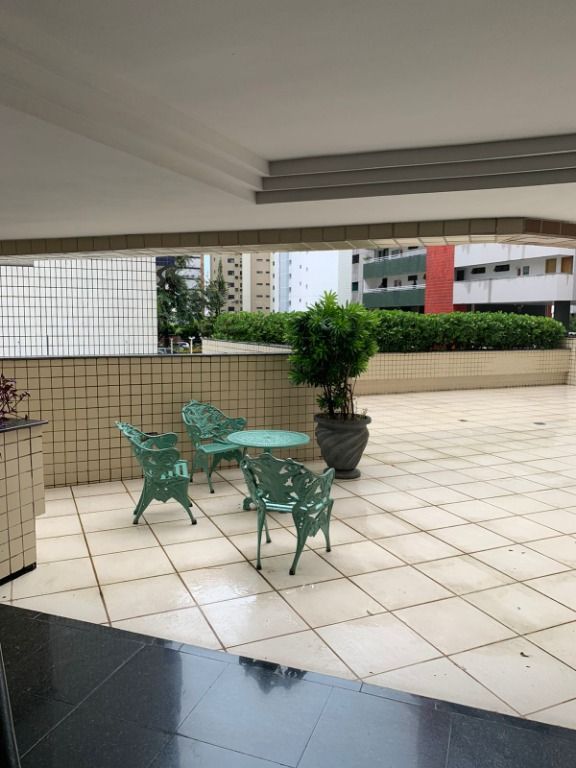 Apartamento à venda com 4 quartos, 200m² - Foto 8