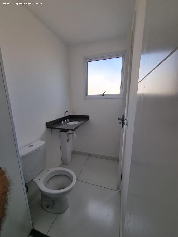 Apartamento à venda com 2 quartos, 57m² - Foto 3