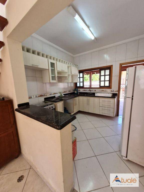 Casa à venda com 5 quartos, 114m² - Foto 4