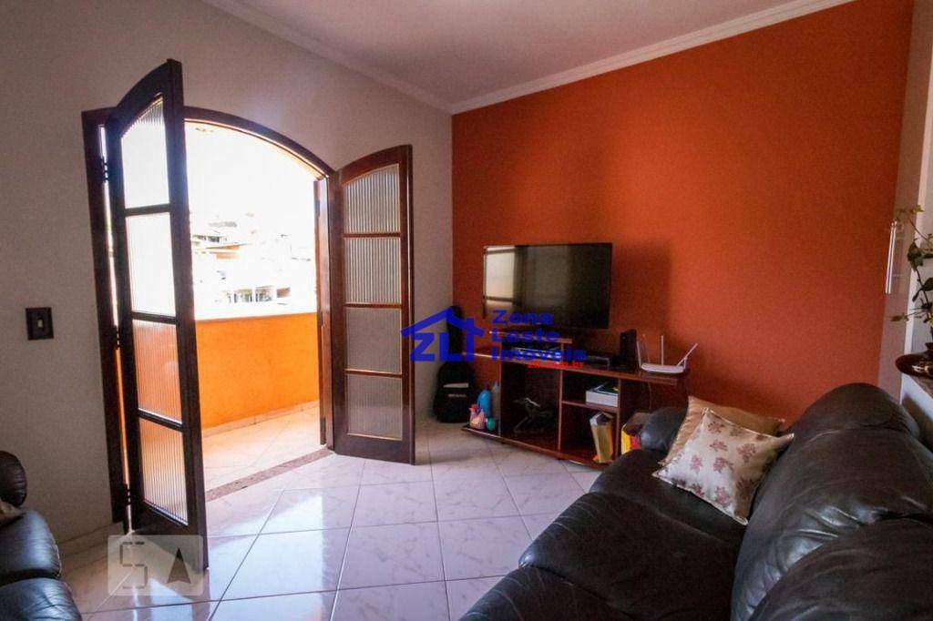 Sobrado à venda com 4 quartos, 242m² - Foto 11