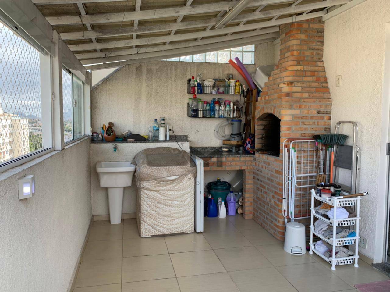 Cobertura à venda com 2 quartos, 110m² - Foto 13