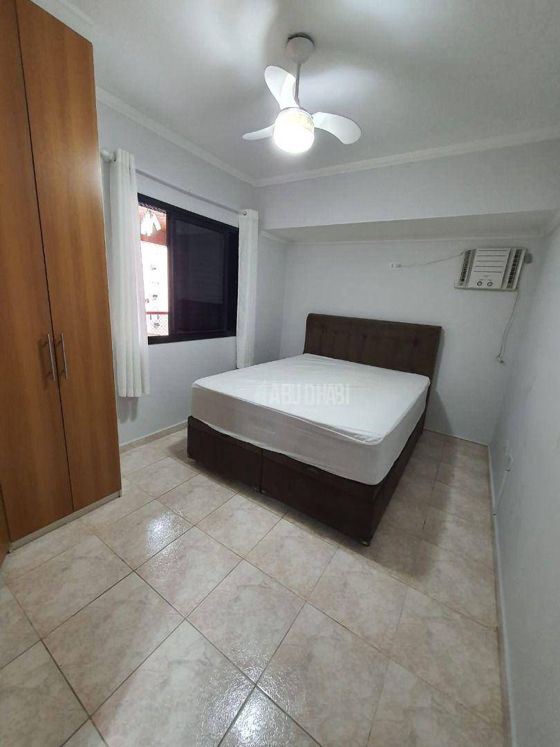 Apartamento à venda com 3 quartos, 119m² - Foto 19