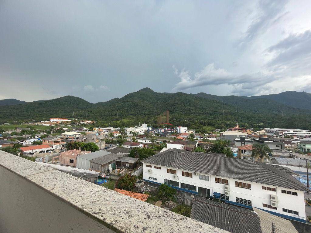 Apartamento à venda com 4 quartos, 256m² - Foto 6