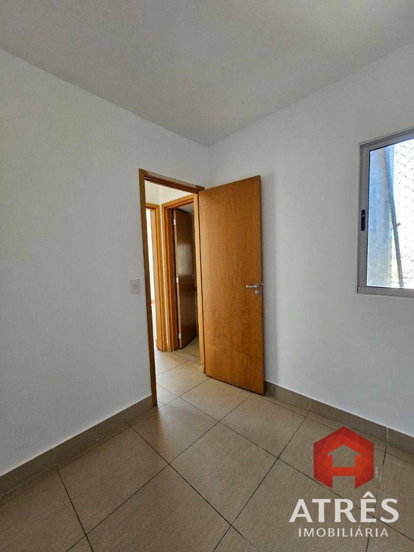 Apartamento para alugar com 3 quartos, 78m² - Foto 15