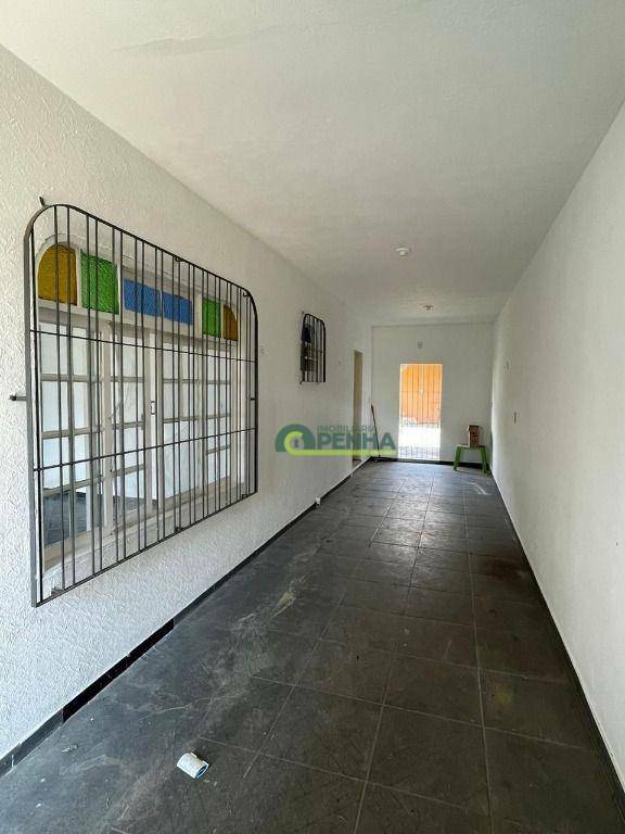 Casa à venda com 3 quartos, 110m² - Foto 3