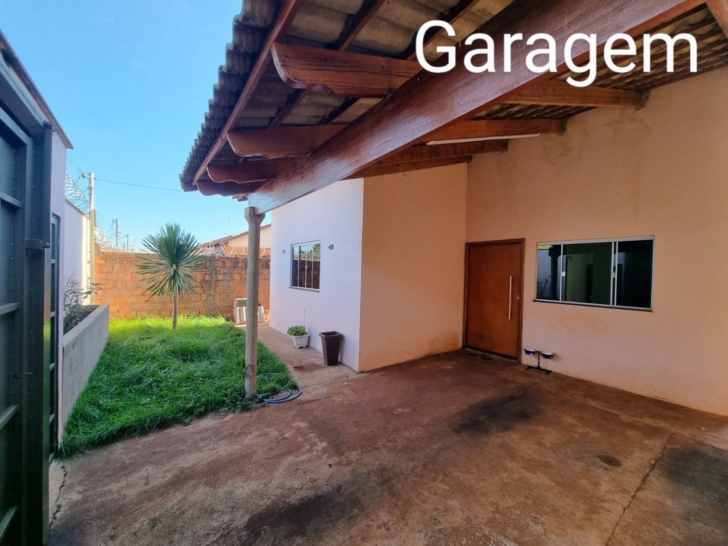 Casa à venda com 3 quartos, 116m² - Foto 3