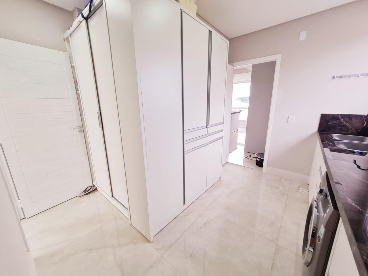 Casa à venda com 3 quartos, 360m² - Foto 16