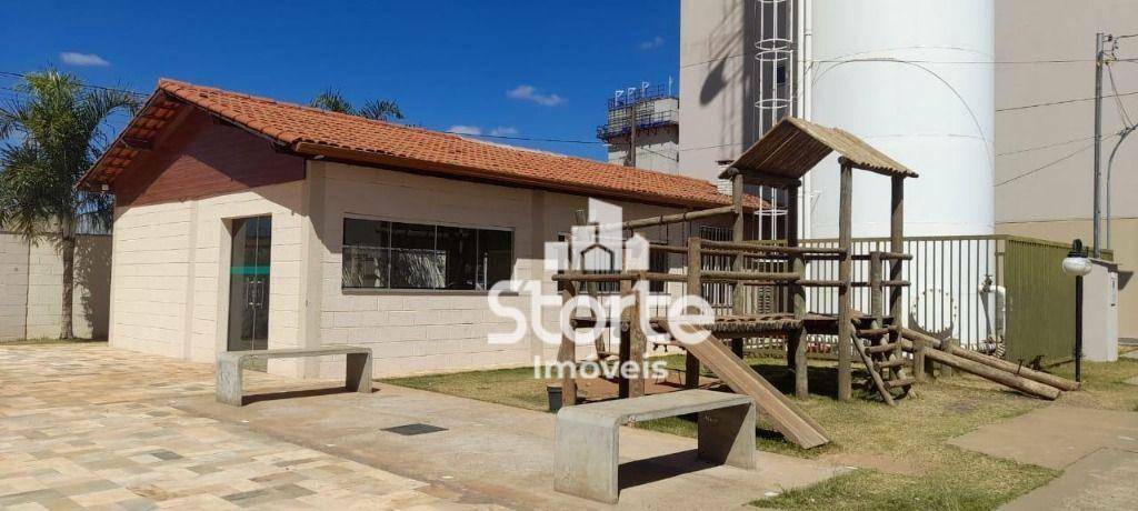 Apartamento à venda com 2 quartos, 44m² - Foto 18