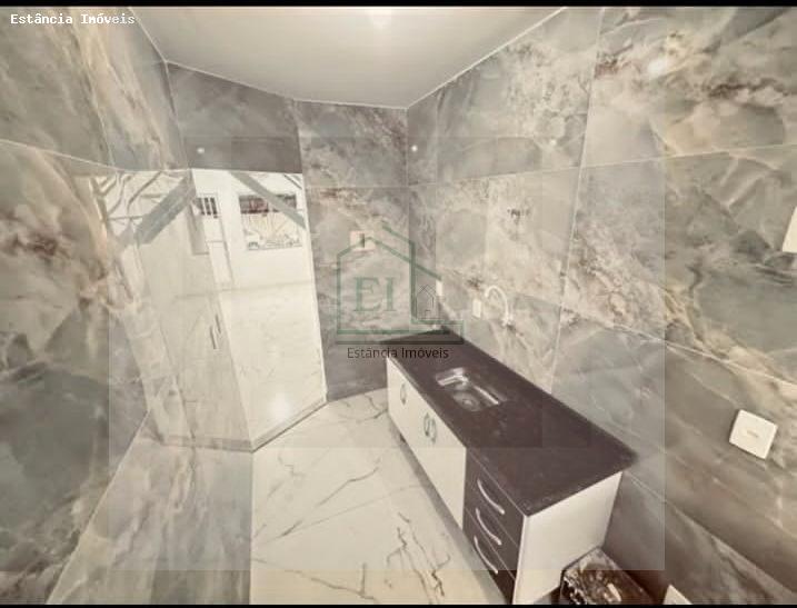 Casa à venda com 2 quartos, 100m² - Foto 2