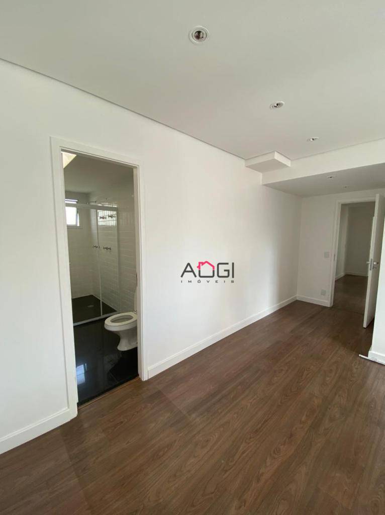 Apartamento à venda com 5 quartos, 198m² - Foto 8