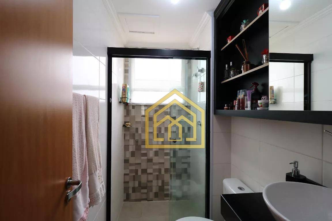 Apartamento à venda com 2 quartos, 44m² - Foto 12