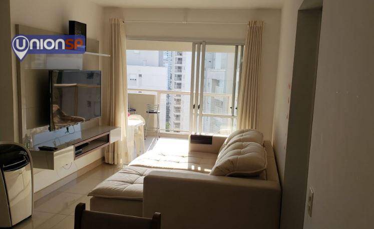 Apartamento à venda com 2 quartos, 75m² - Foto 1