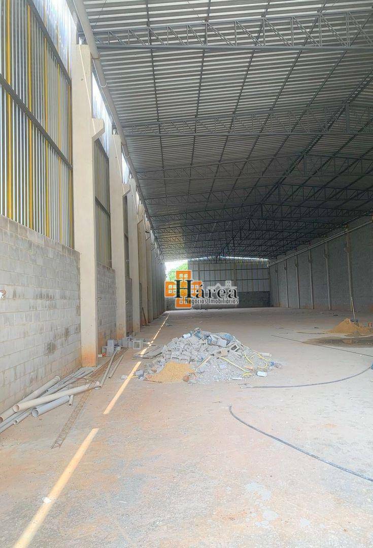 Depósito-Galpão-Armazém para alugar, 1600m² - Foto 5
