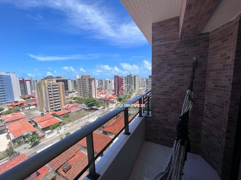 Apartamento à venda com 2 quartos, 67m² - Foto 2