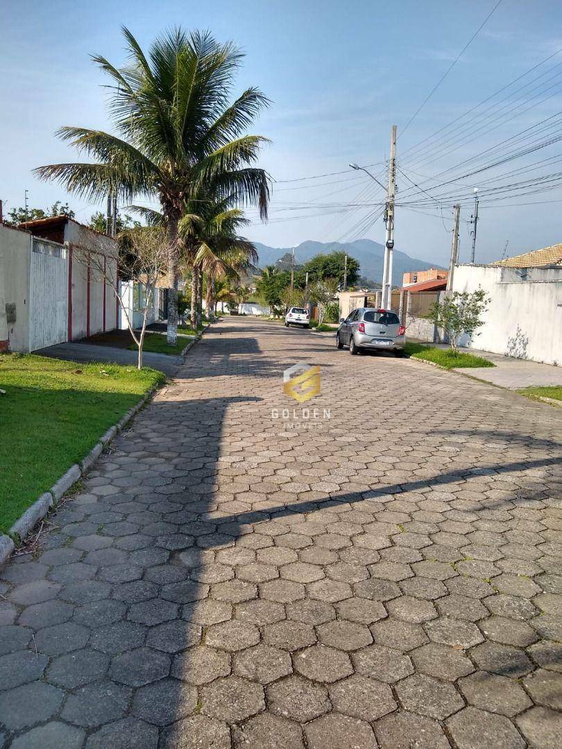 Sobrado à venda com 3 quartos, 200m² - Foto 4