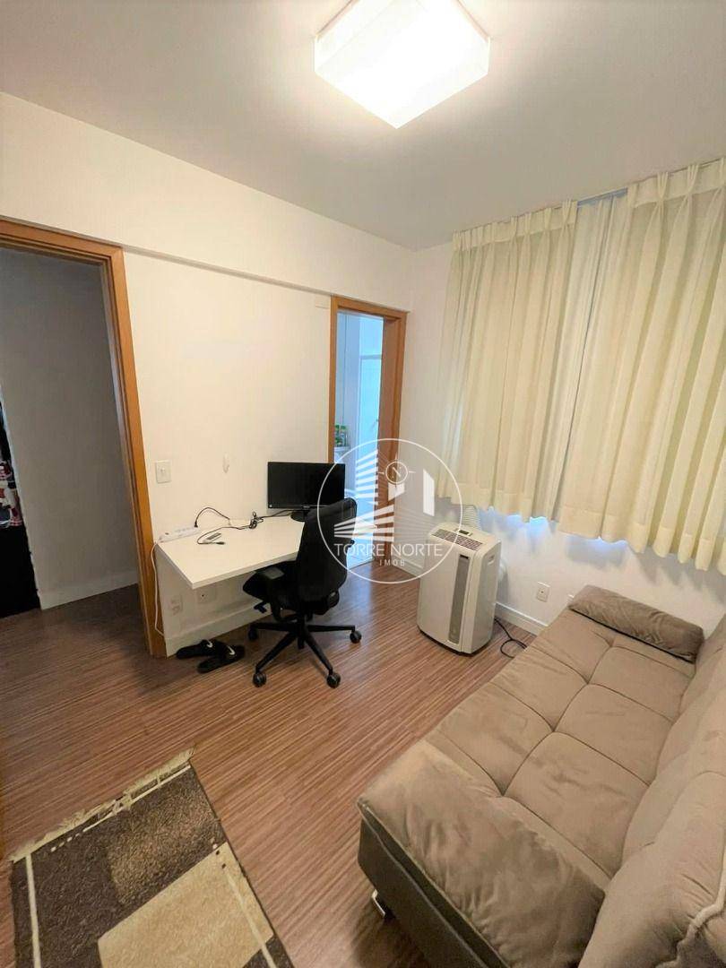 Apartamento à venda com 3 quartos, 97m² - Foto 8