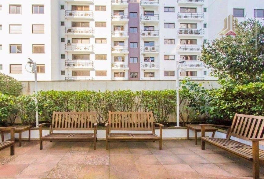 Apartamento à venda com 3 quartos, 152m² - Foto 6