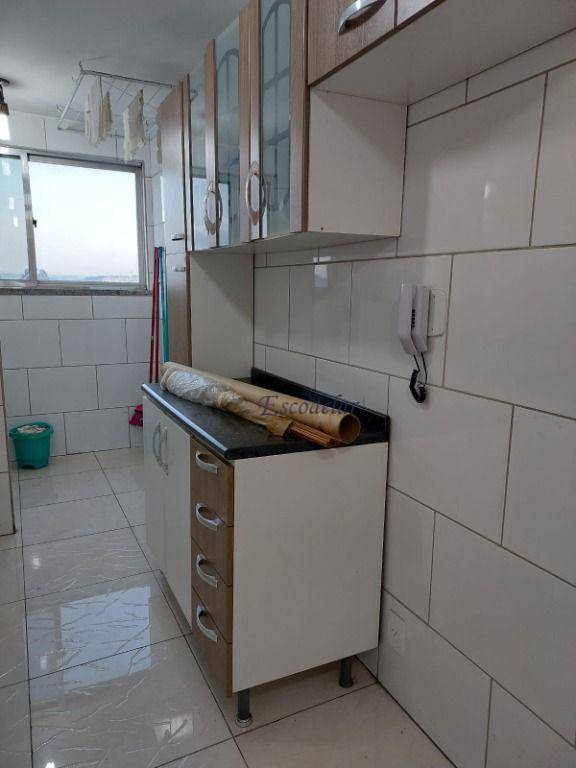 Apartamento à venda com 2 quartos, 60m² - Foto 9