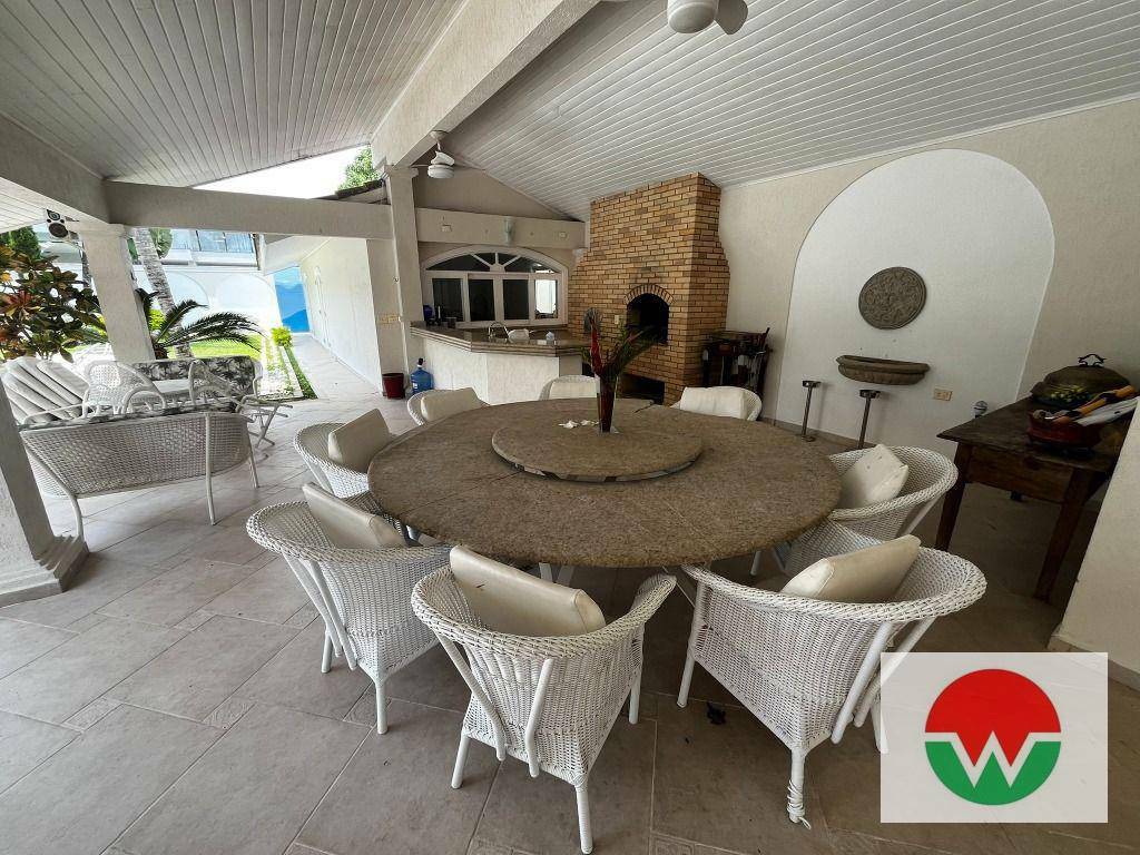 Casa de Condomínio à venda e aluguel com 7 quartos, 750m² - Foto 32