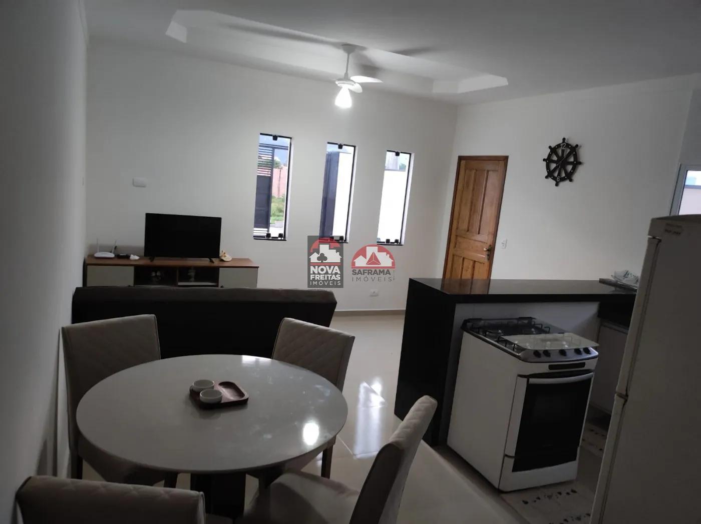 Casa à venda com 2 quartos, 150m² - Foto 4